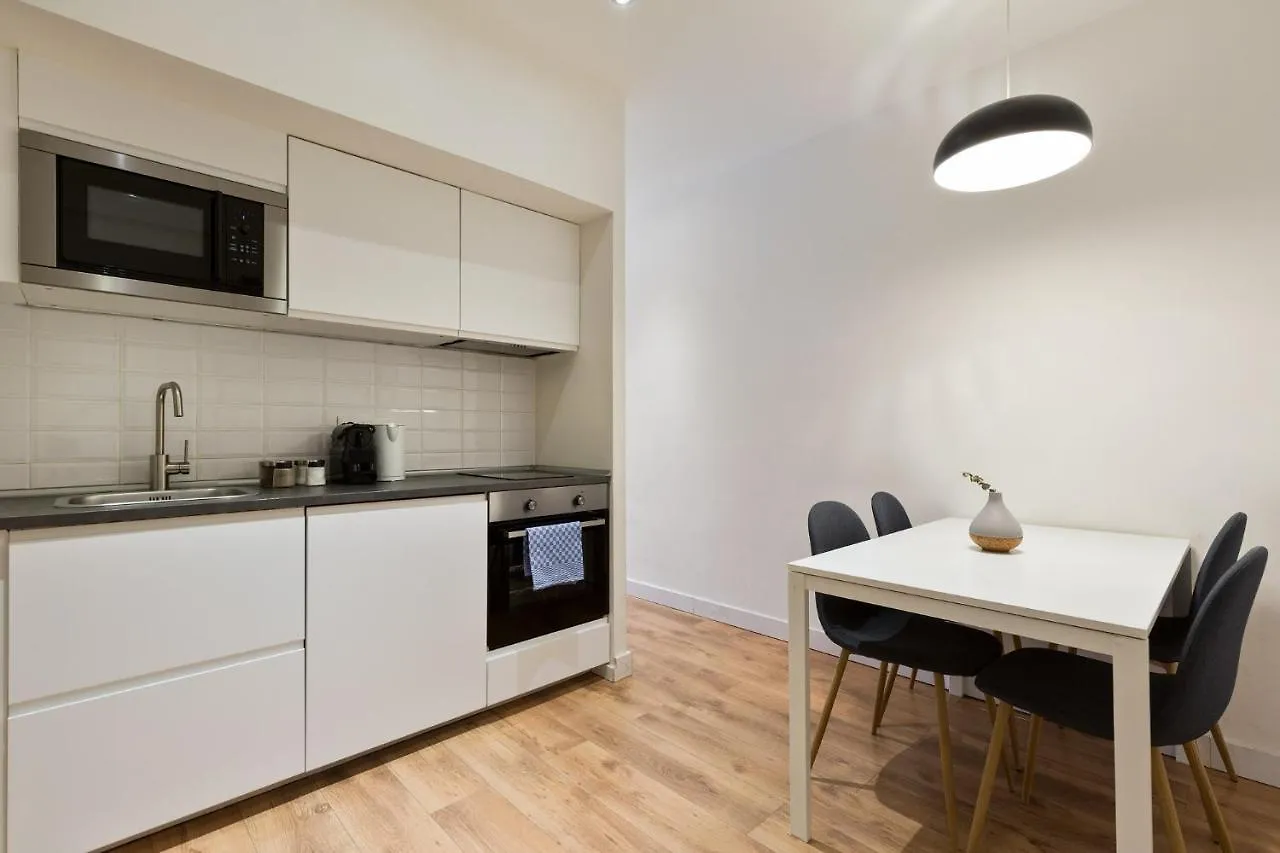 Urban Chill Apartments By Olala Homes L’Hospitalet de Llobregat 0*,