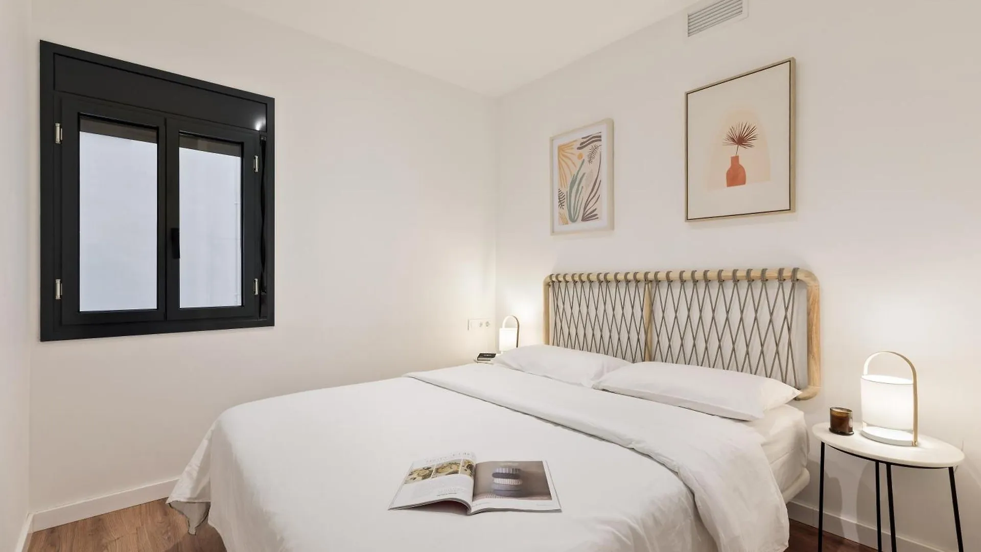 Urban Chill Apartments By Olala Homes L'Hospitalet de Llobregat Spain